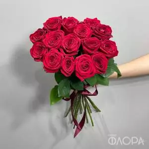 Букет из 15 красных роз (60 см)